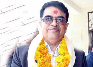 पाण्डेले मूख्य मन्त्रीमा बिश्वासको मत पाए 