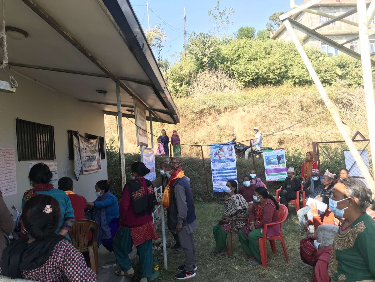 बुडोल सामुदायिक साकोसको आयोजनामा निःशुल्क स्वास्थ्य शिविर सम्पन्न