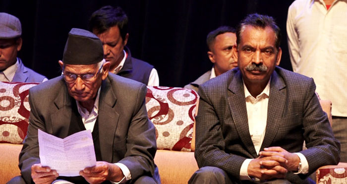 बिप्लब नेतृत्वकाे नेकपा बिभाजित : बास्ताेलाकाे नेतृत्वमा नेकपा बहुमत बन्याे