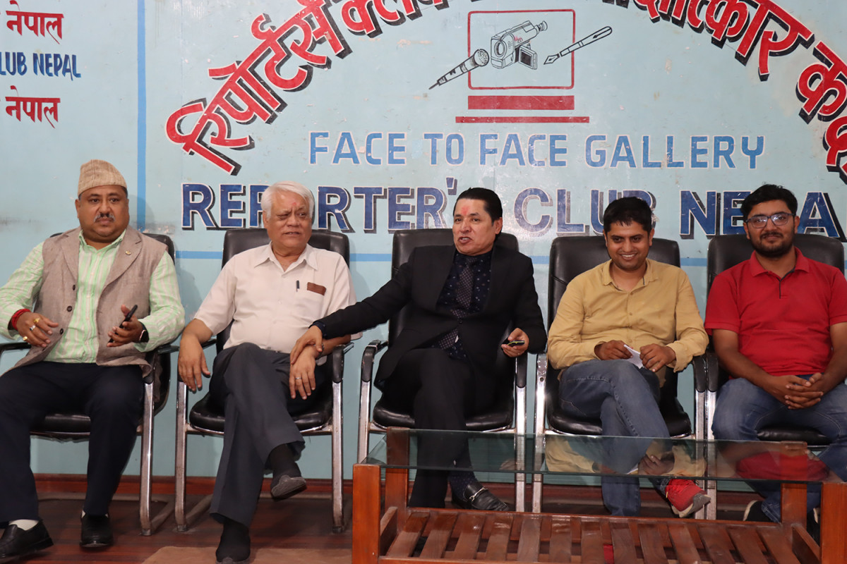 पेट्रोलियम पदार्थको मूल्यवृद्धि सरकारकाे अकर्मण्यता, मुल्य नघटाए आन्दोलन