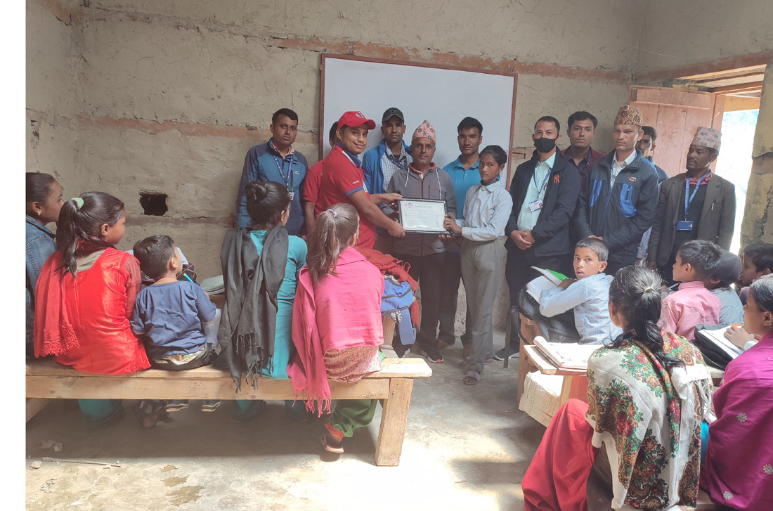 ग्लोबल आइएमई बैंकले कक्षा १२ सम्म  ३५ जना  छात्रालाई छात्रवृत्ति दिने