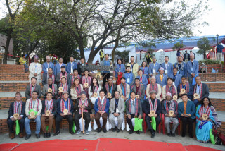 हस्तकला मेलामा ज्येष्ठ तथा वरिष्ठ कलाकार सम्मानित