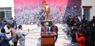 नेकपा एमाले प्रचण्ड नेतृत्वको सरकारबाट बाहिरिने 