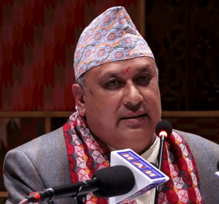 प्रधानन्यायाधीश नियुक्ति गर्नका लागि१० दिनभित्र  हरिकृष्ण कार्की बिरूद्ध  उजुरी आह्वान