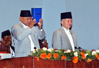 संबिधान लागु भएकाे ९ बर्ष लाग्दा पनि देश र जनताका समस्या उस्तै