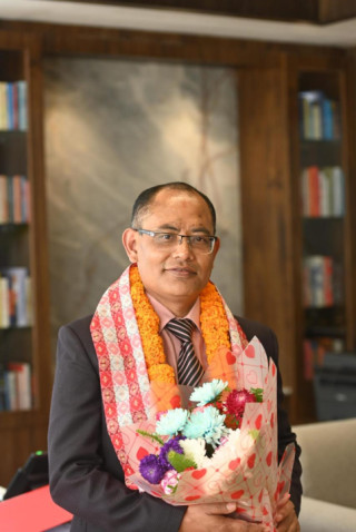 एन आई सी एसिया बैंकका नवनियुक्त प्रमुख कार्यकारी अधिकृत  शाक्यद्वारा पदभार ग्रहण