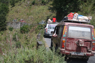 बाढीपछि काठमाडौं–हेटौंडा आवागमनका लागि यी वैकल्पिक रूट निर्धारण